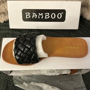 New Bamboo Sandals - Black - Size 7.5